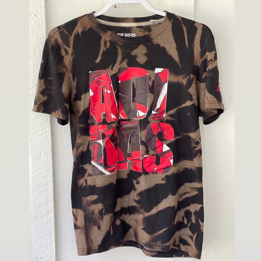Adidas acid washed T-Shirt